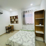 Phòng trọ 30m2 cửa sổ lớn, thang máy ngay nguyễn trung trực bình thạnh liên hệ: 0336891817