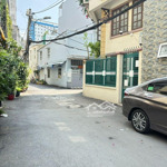Bán nhà lê thúc hoạch 3 tầng - 39m2 - hxt thông. chỉ 4 tỷ tl