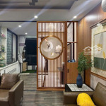 (chính chủ) bán căn 3 ngủ thống nhất complex. diện tích 90m2, nhà đẹp, đủ đồ, có slot ô tô, sổ đỏ