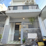 Nhà chính chủ gủi cần bán gấp thuộc phường 8, gò vấp dt: 4,5 x 12m đúc 1 tấm giá 4tỷ500tr