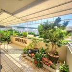 Bán căn sân vườn duy nhất grand view a - phú mỹ hưng. lh: 0903856836 ms giang