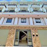 Cho thuê phòng mới đầy đủ nội thất ngay đh luật, gần chợ bình triệu, đầy đủ nội thất, ở 1 ngươi