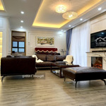 Hàng hot! bán căn hộ 162m2, 4 phòng ngủ, view cực đẹp, chung cư golden palace, giá chỉ 9.9 tỷ