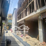 Bán 2 căn nhà ngõ phố thạch bàn, diện tích 40m2 x 6 tầng tm nhập khẩu 450kg, ngõ rộng 3,8m ô tô vào