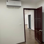 Cho thuê căn hộ tòa nhà vicc 1277 giải phóng 3 phòng ngủ 2wc, đồ cơ bản, giá thuê 10.5tr/ tháng