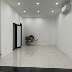 Cho thuê nhà riêng tại đỗ quang, 55 triệu, 100m2, 8pn, 5wc, 5 tầng