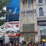 Cho thuê nhà mặt phố chùa láng - đống đa . tổngdiện tích300m2 siêu đẹp .mặt tiền4.5m . phù hợp mọi mô hình .