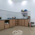 Bán nhà đường nguyễn trung trực, dt 96m2, có phòng trọ cho thuê, đường ô tô. giá 4.6 tỷ