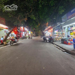 Bán Đất Tặng Nhà Phố Nghĩa Tân, Cầu Giấy 56M2 Vị Trí Đẹp Hiếm Có - Vỉa Hè - Kinh Doanh Tấp Nập.