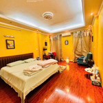 Bán nhà nguyễn chí thanh phân lô vip 6 tầng thang máy ô tô đỗ cửa ở ngay giá chỉ 18.8 tỷ