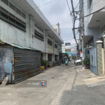 Bán nhà hẻm 5m dương đức hiền p. tây thạnh gần đại học công thương. dt 56m2. giá 4.85 tỷ