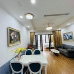 Chính chủ bán căn hộ chung cư vinapharm 60b nguyễn huy tưởng 60m 2 ngủ full giá 4.55 tỷ