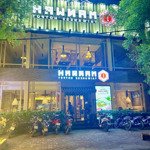 Cho thuê mbkd mặt phố chùa láng, phố siêu hiếm mặt bằng, 100m2x3 tầng mt 4,5m vị trí cực đẹp