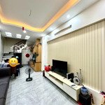 Chính chủ cho thuê nhà lê trọng tấn, hoàng mai 30m2, 3 ngủ, full nội thất 11tr/tháng