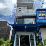 Bán nhà 1 trệt 1 lửng 3 lầu giá rẻ đường hoàng hữu nam