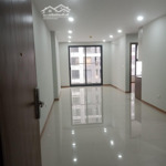 Siêu hot - căn hộ 2 ngủ, 2vs, 2logia tại cc rose town, 79 ngọc hồi, dt 71m2. giá chỉ hơn 4 tỷ