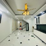 Phải nhanh mới kịp, nhà nguyễn khánh toàn-cầu giấy 55m2x5t, thang máy, cách phố 30m, nhỉnh 10 tỷ