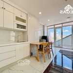 Cho thuê căn penthouse nguyễn tầng - gần lotte mart - đh tôn đức thắng - trung tâm quận 1