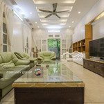 Chính chủ bán biệt thự ciputra tây hồ - nhà đẹp - ở ngay - nội thất nhập khẩu 250m2 nhỉnh 50 ty