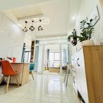Emerald - celadon city: bán căn hộ 1pn+ 1 vệ sinh diện tích: 53m2, full nội thất, giá: 3.18 tỷ, liên hệ: 0947050905