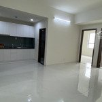 Em phúc bán chung cư green river diện tích: 61m2 2 phòng ngủ - 2 vệ sinhgiá bán 2tỷ4 có nội thất, noxh đã có sổ