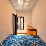 Căn hộ tập thể 2 ngủ giá 3 tỷ , hai phòng ngủ , wc , khu dân trí cao