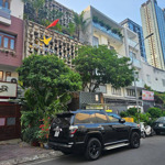 Bán nhàmặt tiềnhuỳnh mẫn đạt, phường 19, bình thạnh,diện tích(8x20m), 5 tầng, hđt: 195 triệu/th, giá: 44 tỷ