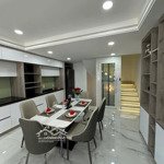 Nhà Khu Vip Nguyễn Văn Cừ ,7 Tầng Thang Máy - Ôtô 7 Chỗ Vào Nhà Full Nội Thất Cao Cấp - D/T 56M