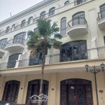 Cần thoát vốn căn chà làdiện tích48m2. 5tầng . giá bán 6 tỷ 9 liên hệ:0942218658. tại ocp2