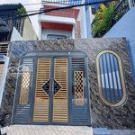 Bán Nhà Lầu 5X18,5 Phạm Ngũ Lão,Tttp Dĩ An Hẻm Ôtô 5M, 3 Phòng Ngủ 2 Vệ Sinhthoáng Mát Giá Cực Chất 4Ty5,