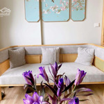 Cần bán căn 2 ngủ onsen full nội thất đẹp giá 3.85 tỷ bao phí lh 0961694919