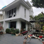 Chính chủ bán nhanh biệt thự song lập khu vườn tùng .hải :0704725555