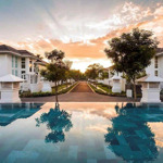 Chính Chủ Bán Gấp Căn Villa Premier 300M2, View Biển Mỹ Khê, Khai Thác 1,2 Tỷ/Năm, Sổ Hồng Lâu Dài