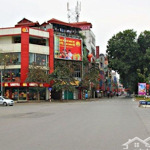 Cho thuê văn phòng tại đê la thành đang trống 55m2 và 85m2 giá thuê từ 7tr/th-9tr/th. lh 0966426121