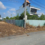 Bán gấp lô đất thổ cư, mặt tiền lộ nhựa 10m, khu dân cư kd mọi nghề, giá chỉ nhỉnh 2 tỷ