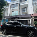 Nhà mới trên đường sầm uất mt 118 đường ba tháng hai, quận 10 kdc hà đô centrosa