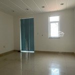 Cho thuê văn phòng tại him lam kênh tẻ, 40 triệu, 450 m2, đẹp, nhiều tiện ích