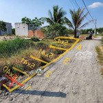 Bán gấp đất tại tập đoàn 2, tân kim, cần giuộc. cách ngã 3 tân kim 1km. 760tr/200m2. shr, full thổ