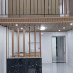 Cần bán - nhà đẹp ở hòa tiến đường chính 409 (8m) sát chợ lệ trạch, vừa ở vừa kinh doanh