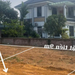Đất Chính Chủ Chỉ Hơn 2 Tỷ Cho 100M2, Ở Lõi Hoà Lạc, Cơ Hội Đầu Tư Tốt Nhất 2025 Cho Nhà Đầu Tư