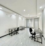 Bán mtkd 4 tầng - 105m2 - 6pn - đang cho thuê 30tr/th - ngay kha vạn cân - 11 tỷ