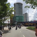 Cần bán nhà mt huỳnh tấn phát, p. phú thuận, quận 7, dt: 11 x 65m), xd hầm 8 tầng. giá: 125 tỷ tl