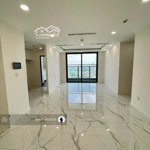 Bán căn hộ sunshine sky city (4pn+3wc) dt 132m2 tầng cao giá 6ty900. lh: 0903705423