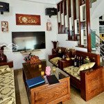 Bán Nhà Việt Hưng, Nhà Dân Xây Kiên Cố, Thông Số Đẹp, 10M Ra Ô Tô Tránh, Vị Trí Đẹp, An Sinh Đỉnh!