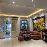 Cho thuê liền kề 90m2 tại vinhomes the harmony ,khu có hồ, full nội thất đẹp giá chỉ 30tr/tháng