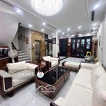 Biệt thự sân vườn, 3 mặt thoáng, 120m2x5t, thang máy xịn, full nội thất, ô tô tránh, 23 tỷ