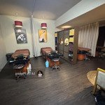 Cho Thuê Nhà Mặt Phố Hàng Gà.diện Tích125M2X2Tầng, Mặt Tiền Chuẩn 5M, Riêng Biệt, Thông Sàn. Có Vỉa Hè