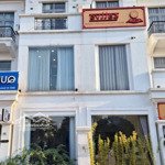 Bán Biệt Thự Lý Tưởng Tại Gia Thụy, Long Biên, Hà Nội, 35 Tỷ, 178M2,Mt 11.8M