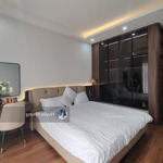 Chính chủ cần bán, nhà kinh doanh sầm uất, mặt phố cổ q. hoàn kiếm, dòng tiền chất. giá tốt tl