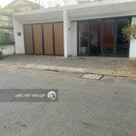 Hạ giá bán nhà gấp trong tuần, mặt tiền xô viết nghệ tĩnh q.btdiện tích10x30m 3 tầng hđt 120 triệu giá bán 35 tỷ